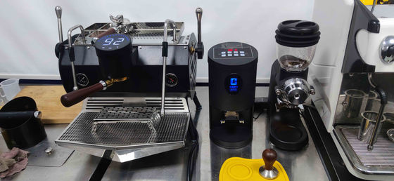 Professionelle halbautomatische Espresso-Cappuccino-Latte-Kaffeemaschine mit 6,0-Liter-Doppelkessel