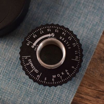 40 mm Kegel-Burr-Kaffee-Schleifmaschine für Cappuccino Latte Espresso Maker Edelstahl 220V