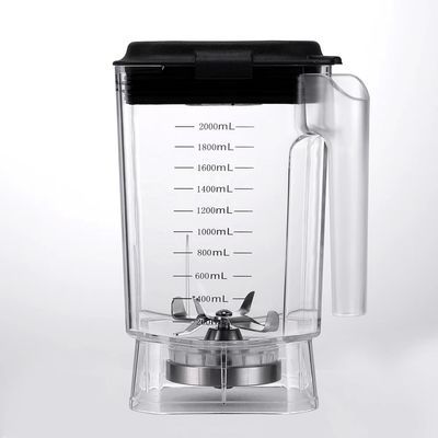 Leistungsfähige elektrische Smoothie-Maschine mit schalldichtem Deckel und kommerziellen Steuerungen
